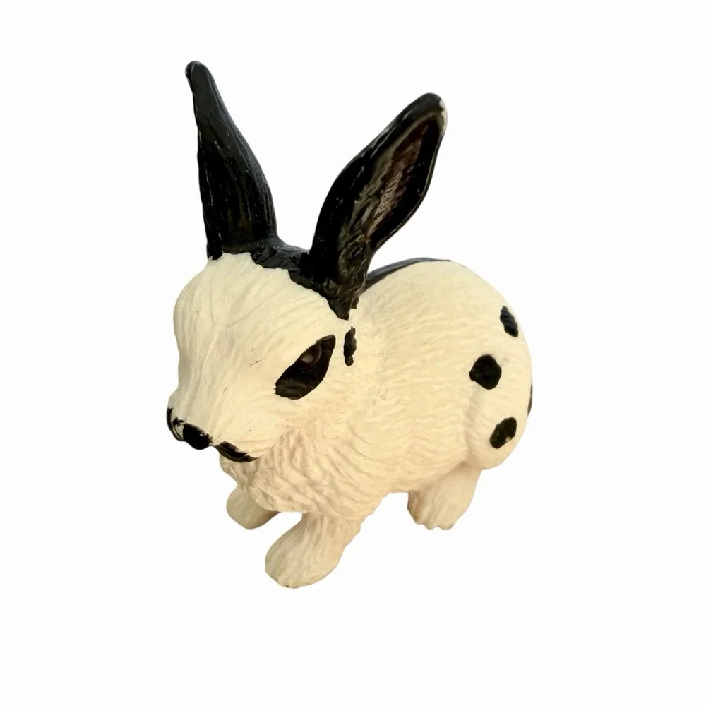 Vintage Schleich Rabbit Figurine Lot of 3  Retired Bunny Toys 13121 14246 14415